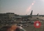 Standbild O'Hare Airport 1960s Chicago Illinois USA, 1969, aus Sekunde 42 historischem Filmmaterial Videoclip 65675022085