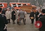 Standbild National Monument Amsterdam Niederlande, 1969, aus Sekunde 19 historischem Filmmaterial Videoclip 65675022087