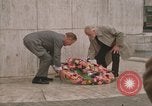 Standbild National Monument Amsterdam Niederlande, 1969, aus Sekunde 36 historischem Filmmaterial Videoclip 65675022087