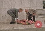 Standbild National Monument Amsterdam Niederlande, 1969, aus Sekunde 37 historischem Filmmaterial Videoclip 65675022087
