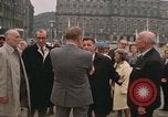 Standbild National Monument Amsterdam Niederlande, 1969, aus Sekunde 48 historischem Filmmaterial Videoclip 65675022087