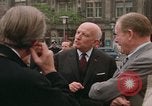 Standbild National Monument Amsterdam Niederlande, 1969, aus Sekunde 55 historischem Filmmaterial Videoclip 65675022087