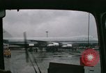 Immagine di Primi Boeing 747 e Concorde F-WTSS Parigi Francia, 1969, secondo 13 filmato di repertorio 65675022091