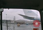 Immagine di Primi Boeing 747 e Concorde F-WTSS Parigi Francia, 1969, secondo 20 filmato di repertorio 65675022091