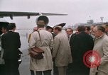 Immagine di Primi Boeing 747 e Concorde F-WTSS Parigi Francia, 1969, secondo 33 filmato di repertorio 65675022091