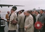 Immagine di Primi Boeing 747 e Concorde F-WTSS Parigi Francia, 1969, secondo 34 filmato di repertorio 65675022091