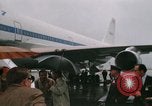 Immagine di Primi Boeing 747 e Concorde F-WTSS Parigi Francia, 1969, secondo 40 filmato di repertorio 65675022091