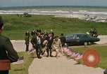 Immagine di Guerra americana corrispondenti Normandia Francia, 1969, secondo 55 filmato di repertorio 65675022092