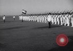 Immagine di Gen Ibrahim Abboud e Re Hussein I Il Cairo Egitto, 1955, secondo 6 filmato di repertorio 65675022135