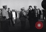 Immagine di Gen Ibrahim Abboud e Re Hussein I Il Cairo Egitto, 1955, secondo 11 filmato di repertorio 65675022135