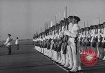 Immagine di Gen Ibrahim Abboud e Re Hussein I Il Cairo Egitto, 1955, secondo 25 filmato di repertorio 65675022135