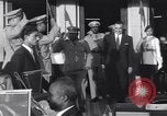 Immagine di Gen Ibrahim Abboud e Re Hussein I Il Cairo Egitto, 1955, secondo 52 filmato di repertorio 65675022135