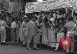 Immagine di Gen Ibrahim Abboud e Re Hussein I Il Cairo Egitto, 1955, secondo 55 filmato di repertorio 65675022135