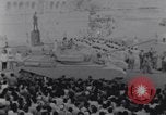 Immagine di Serbatoi in parata Millitary A Bagdad in Iraq, 1959, secondo 43 filmato di repertorio 65675022137