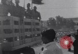 Standbild militärische Parade Bagdad Irak, 1959, aus Sekunde 53 historischem Filmmaterial Videoclip 65675022138