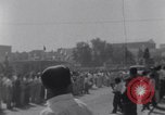 Standbild militärische Parade Bagdad Irak, 1959, aus Sekunde 55 historischem Filmmaterial Videoclip 65675022138