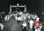 Standbild malaysischen Tanz und Kultur Malaysia Pahang, 1960, aus Sekunde 20 historischem Filmmaterial Videoclip 65675022143