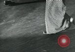 Standbild malaysischen Tanz und Kultur Malaysia Pahang, 1960, aus Sekunde 24 historischem Filmmaterial Videoclip 65675022143