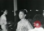 Standbild malaysischen Tanz und Kultur Malaysia Pahang, 1960, aus Sekunde 29 historischem Filmmaterial Videoclip 65675022143