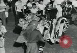 Standbild malaysischen Tanz und Kultur Malaysia Pahang, 1960, aus Sekunde 40 historischem Filmmaterial Videoclip 65675022143