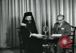 Standbild Erzbischof Makarios und John Harding Nikosia Zypern, 1955, aus Sekunde 6 historischem Filmmaterial Videoclip 65675022144
