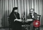 Standbild Erzbischof Makarios und John Harding Nikosia Zypern, 1955, aus Sekunde 10 historischem Filmmaterial Videoclip 65675022144