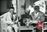 Standbild Erzbischof Makarios und John Harding Nikosia Zypern, 1955, aus Sekunde 43 historischem Filmmaterial Videoclip 65675022144