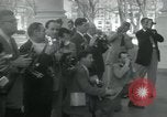 Standbild Präsident Dwight D Eisenhower und Senatoren Washington DC White House USA, 1954, aus Sekunde 9 historischem Filmmaterial Videoclip 65675022146