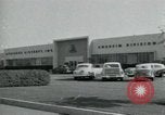 Standbild PrecisionGrinding von Glaslinsen Anaheim California USA, 1960, aus Sekunde 4 historischem Filmmaterial Videoclip 65675022147