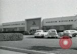 Standbild PrecisionGrinding von Glaslinsen Anaheim California USA, 1960, aus Sekunde 6 historischem Filmmaterial Videoclip 65675022147