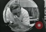 Standbild PrecisionGrinding von Glaslinsen Anaheim California USA, 1960, aus Sekunde 42 historischem Filmmaterial Videoclip 65675022147