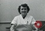 Standbild PrecisionGrinding von Glaslinsen Anaheim California USA, 1960, aus Sekunde 43 historischem Filmmaterial Videoclip 65675022147