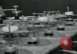 Standbild PrecisionGrinding von Glaslinsen Anaheim California USA, 1960, aus Sekunde 52 historischem Filmmaterial Videoclip 65675022147