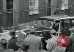 Standbild Der britische Premierminister Harold Macmillan London England Vereinigtes Königreich, 1957, aus Sekunde 9 historischem Filmmaterial Videoclip 65675022156