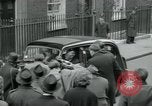 Standbild Der britische Premierminister Harold Macmillan London England Vereinigtes Königreich, 1957, aus Sekunde 12 historischem Filmmaterial Videoclip 65675022156
