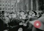 Standbild Der britische Premierminister Harold Macmillan London England Vereinigtes Königreich, 1957, aus Sekunde 27 historischem Filmmaterial Videoclip 65675022156