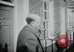 Standbild Der britische Premierminister Harold Macmillan London England Vereinigtes Königreich, 1957, aus Sekunde 31 historischem Filmmaterial Videoclip 65675022156