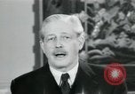 Standbild Der britische Premierminister Harold Macmillan London England Vereinigtes Königreich, 1957, aus Sekunde 51 historischem Filmmaterial Videoclip 65675022156