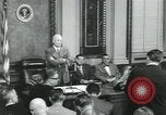 Standbild Präsident Dwight D Eisenhower Washington DC USA, 1953, aus Sekunde 16 historischem Filmmaterial Videoclip 65675022158