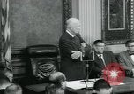 Standbild Präsident Dwight D Eisenhower Washington DC USA, 1953, aus Sekunde 15 historischem Filmmaterial Videoclip 65675022160