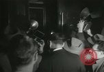 Standbild Rosenberger verurteilt United States USA, 1951, aus Sekunde 56 historischem Filmmaterial Videoclip 65675022171