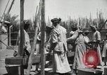 Standbild Datum Verpackung Mesopotamien Irak, 1929, aus Sekunde 55 historischem Filmmaterial Videoclip 65675022174