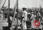 Standbild Datum Verpackung Mesopotamien Irak, 1929, aus Sekunde 57 historischem Filmmaterial Videoclip 65675022174