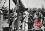 Standbild Datum Verpackung Mesopotamien Irak, 1929, aus Sekunde 60 historischem Filmmaterial Videoclip 65675022174