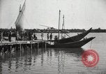 Standbild Datum Transport Basra Irak, 1929, aus Sekunde 34 historischem Filmmaterial Videoclip 65675022175