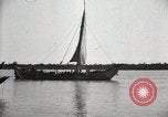Standbild Datum Transport Basra Irak, 1929, aus Sekunde 37 historischem Filmmaterial Videoclip 65675022175