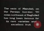 Standbild Arbeiter machen Datum Blatt Taschen Mandali Irak, 1929, aus Sekunde 10 historischem Filmmaterial Videoclip 65675022177