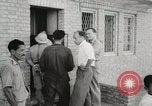 Image crise pétrolière iranienne Abadan Iran, 1951, de la seconde 56 séquences d'archives historiques vidéo 65675022179