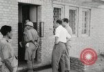 Image crise pétrolière iranienne Abadan Iran, 1951, de la seconde 60 séquences d'archives historiques vidéo 65675022179
