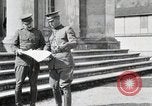 Immagine di Il Maggiore Generale Roy Hoffman Maffrecourt Francia, 1918, secondo 6 filmato di repertorio 65675022195